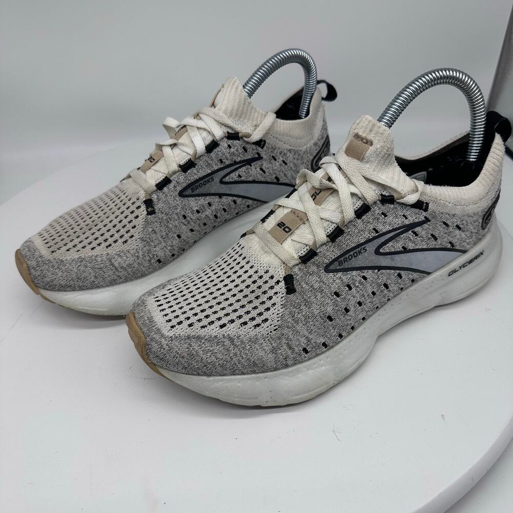 Brooks Gray and White Glycerin GTS 20 Lace up Running Walking Sneaker Womens 7